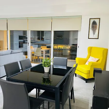 アパート Seaview & Seafront- 9, 49 Tigne Point Mansions スリーマ